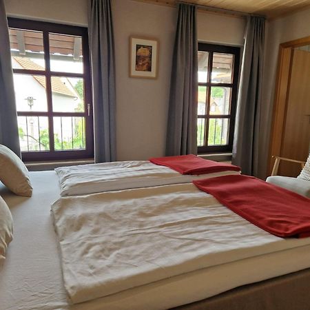 Weingut Knauer Apartment Dettelbach Luaran gambar